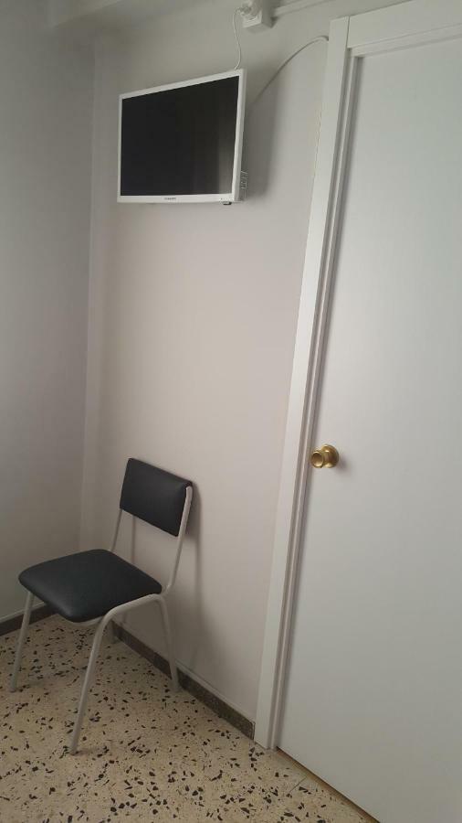 Hostal Can Joanet Cambrils Esterno foto